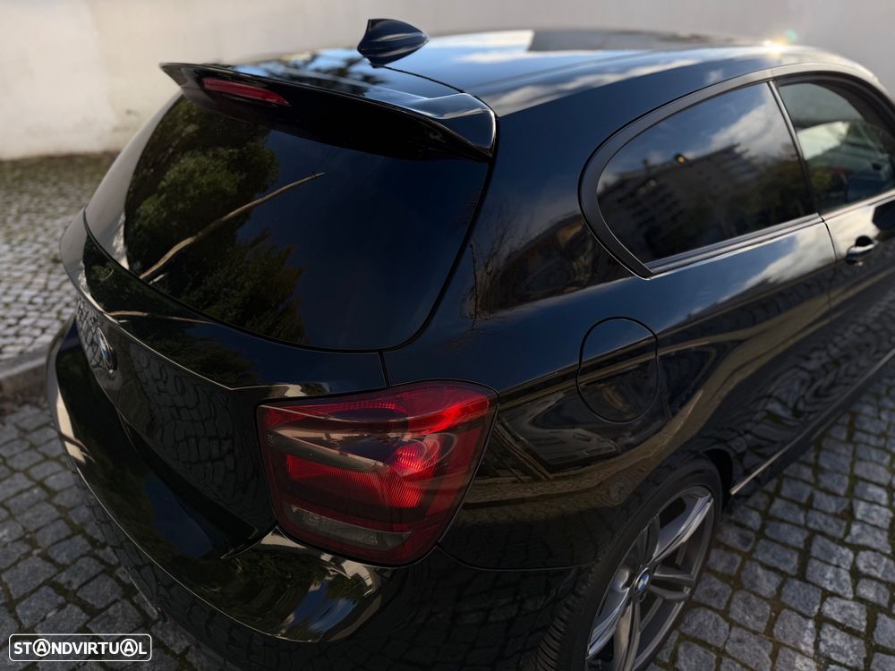 BMW 116 i Pack M - 12