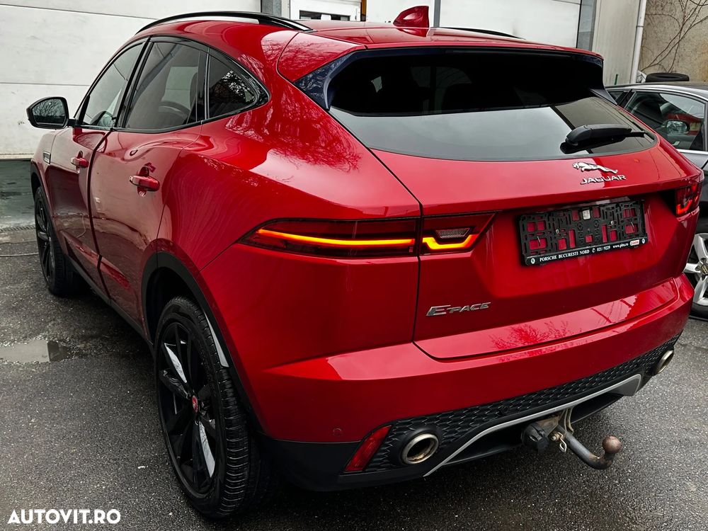 Jaguar E-Pace D150 R-Dynamic - 3