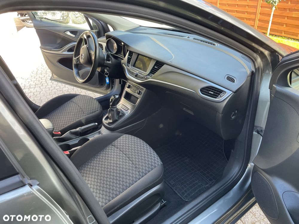 Opel Astra - 7