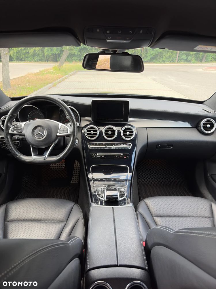 Mercedes-Benz Klasa C 200 4-Matic 9G-TRONIC - 8