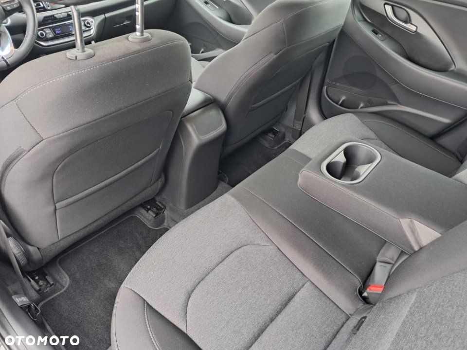 Hyundai i30 - 16