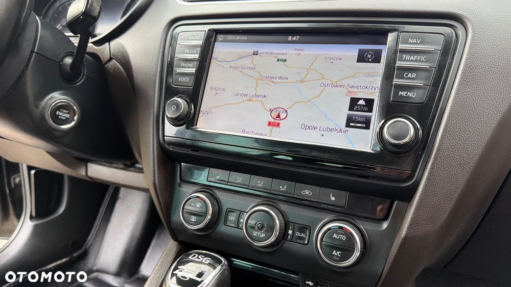 Skoda Octavia 2.0 TDI (Green tec) 4x4 DSG Scout - 16