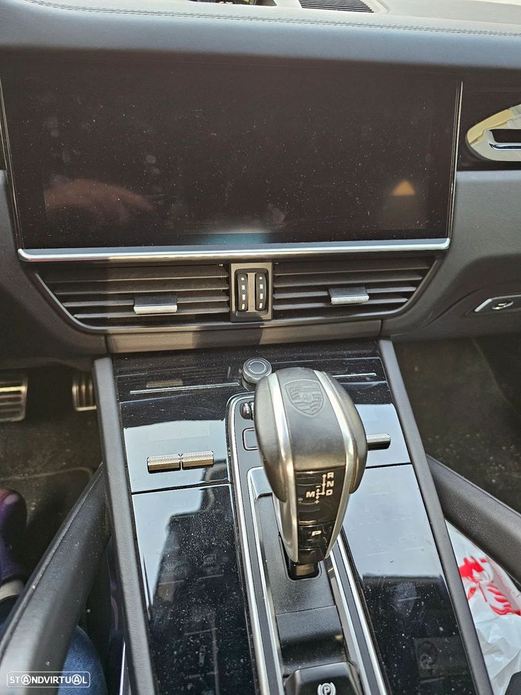 Porsche Cayenne Coupé - 5