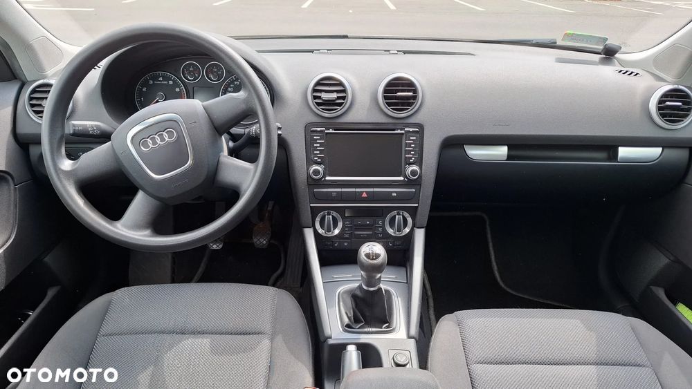 Audi A3 Sportback - 10
