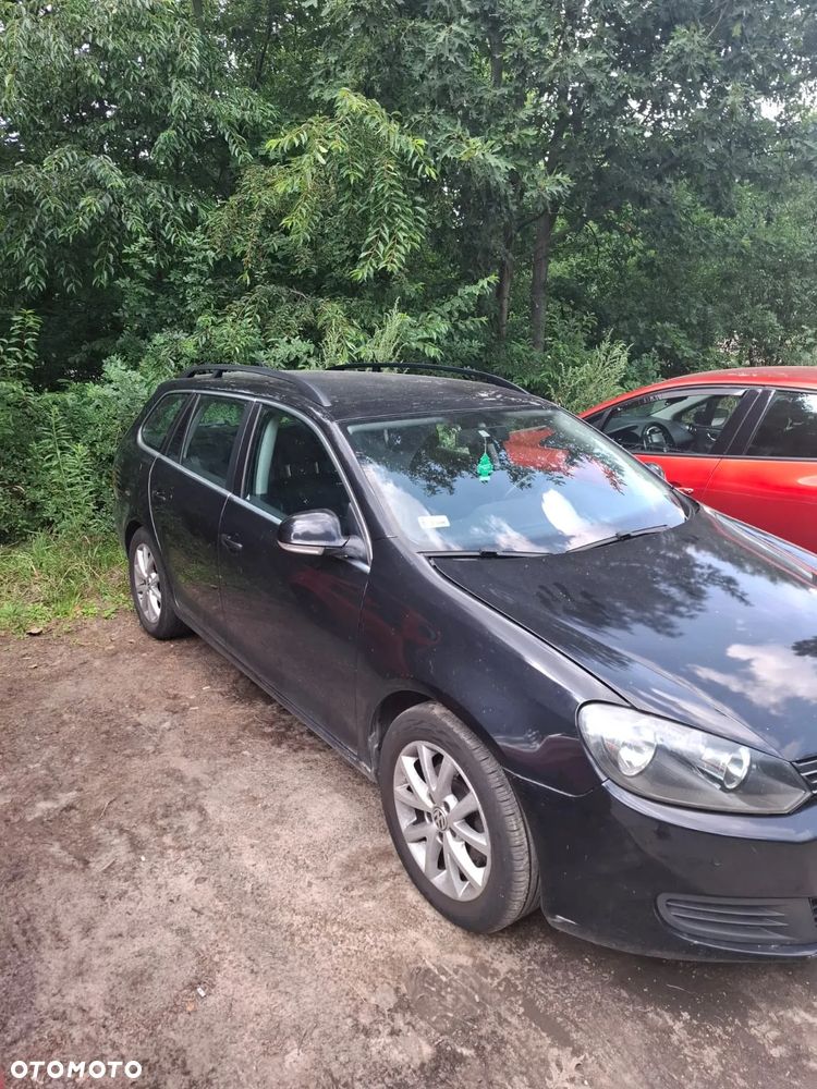 Volkswagen Golf 1.6 TDI Comfortline DSG - 7