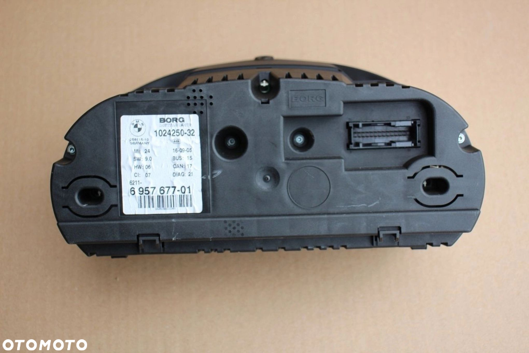 Licznik zegary BMW e85 z4 6957677 benzyna manual UK N46 2.0I - 5