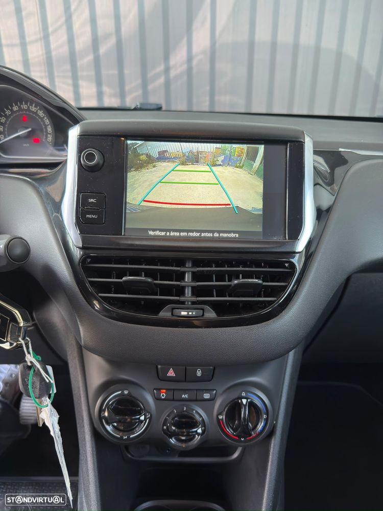 Peugeot 208 1.2 VTi Active - 24