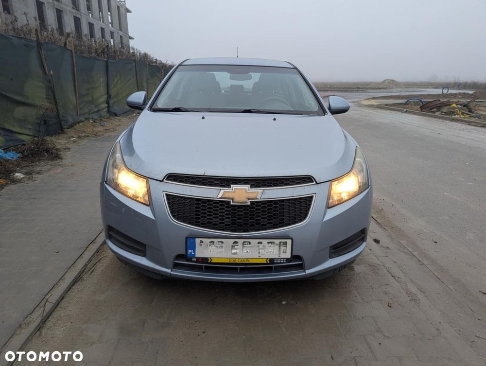 Chevrolet Cruze - 3