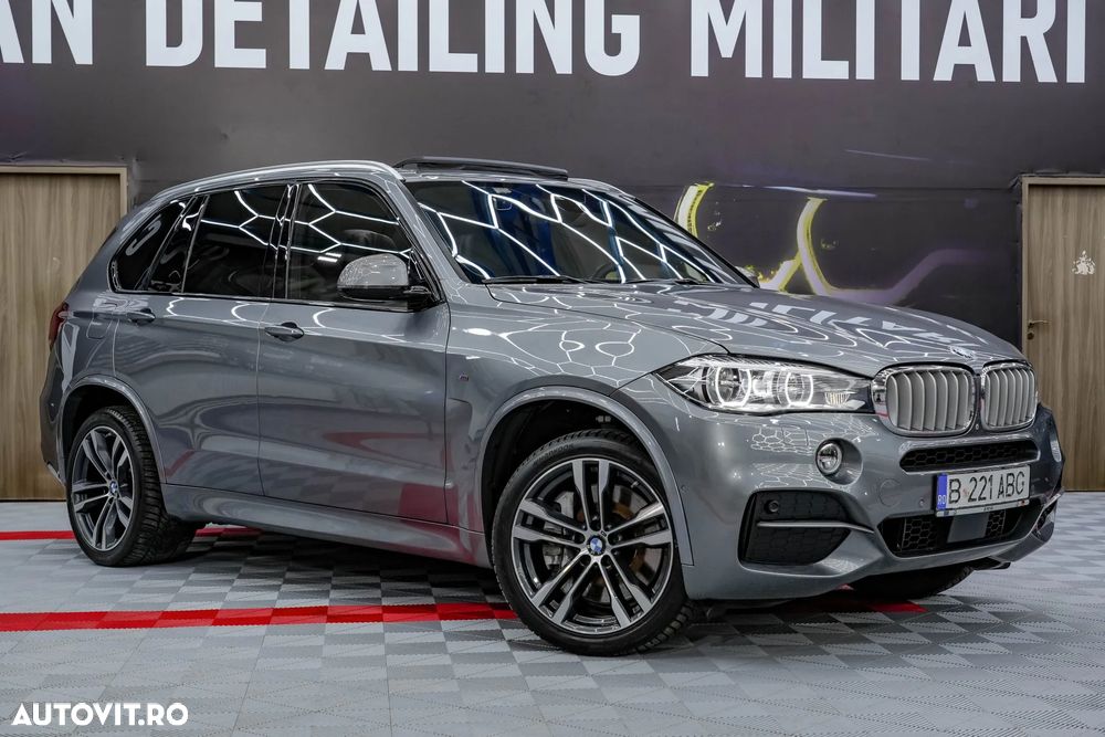 BMW X5 M M50d - 25