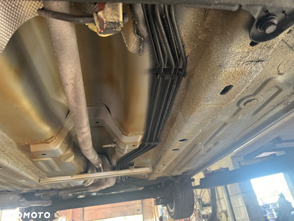 Ford Fiesta 1.4 Trend - 28