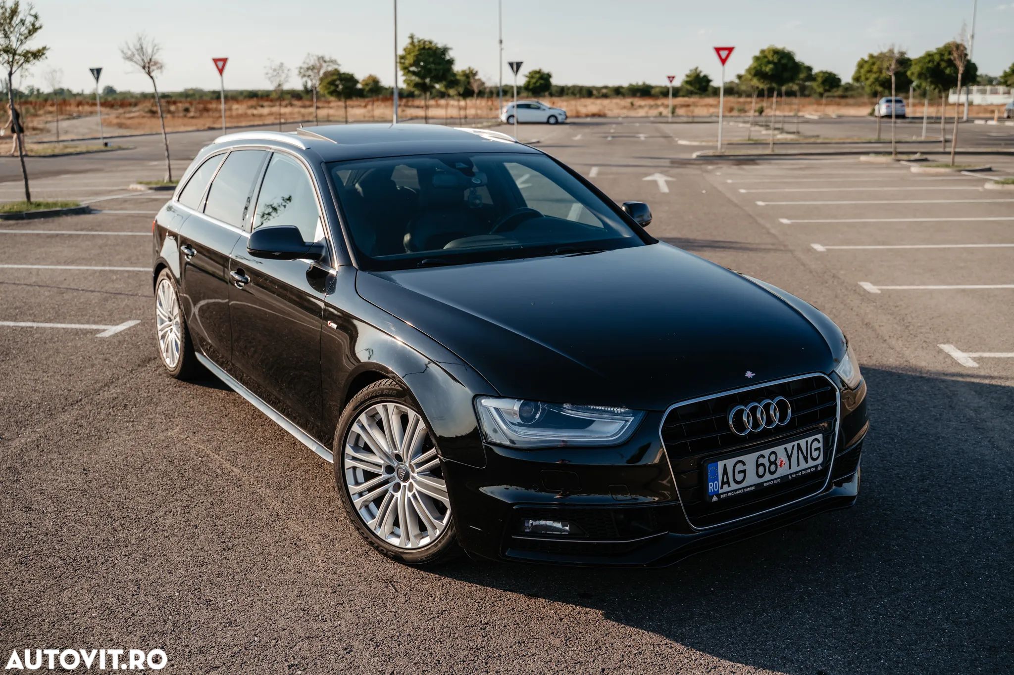 Audi A4 2.0 TDI DPF clean diesel multitronic S line Sportpaket - 1