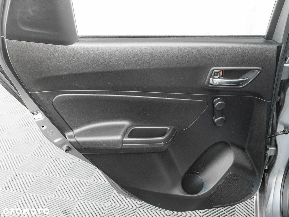 Suzuki Swift - 21