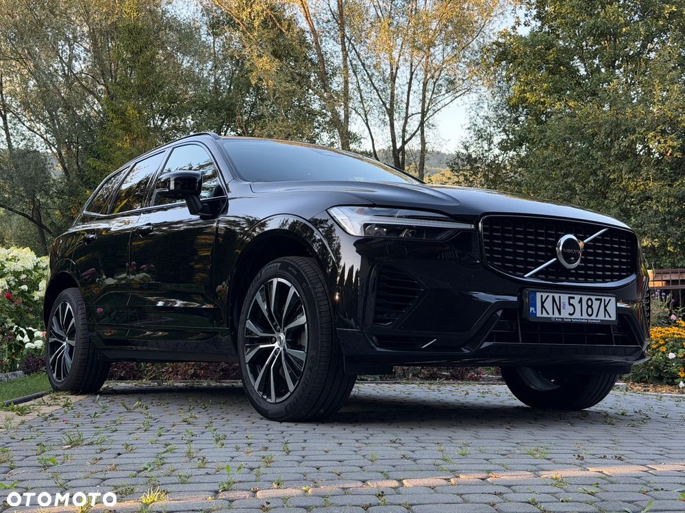 Volvo XC 60 T8 AWD Plus Dark - 35