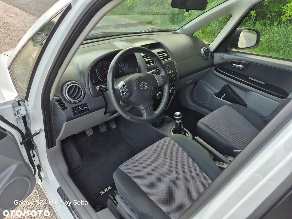 Suzuki SX4 - 11