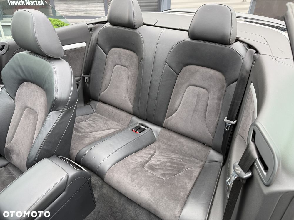 Audi A5 Cabrio 2.0 TDI DPF (clean diesel) quattro - 32