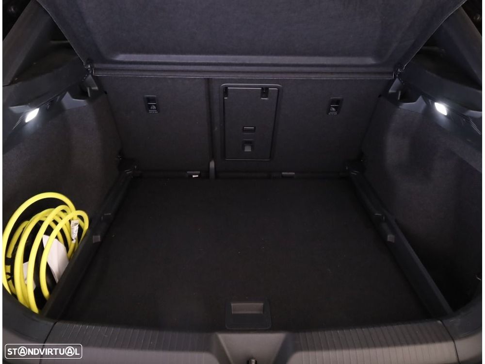 VW ID.4 77 kWh Pro Urban - 12