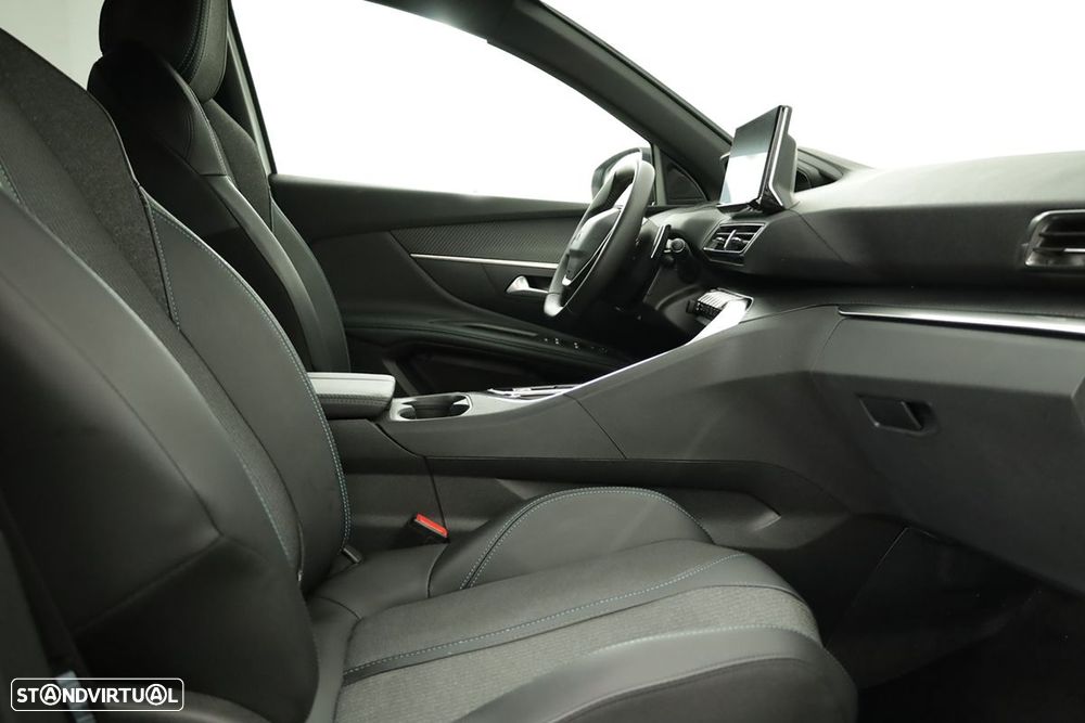 Peugeot 3008 1.2 Hybrid Allure Pack e-DCS6 - 21