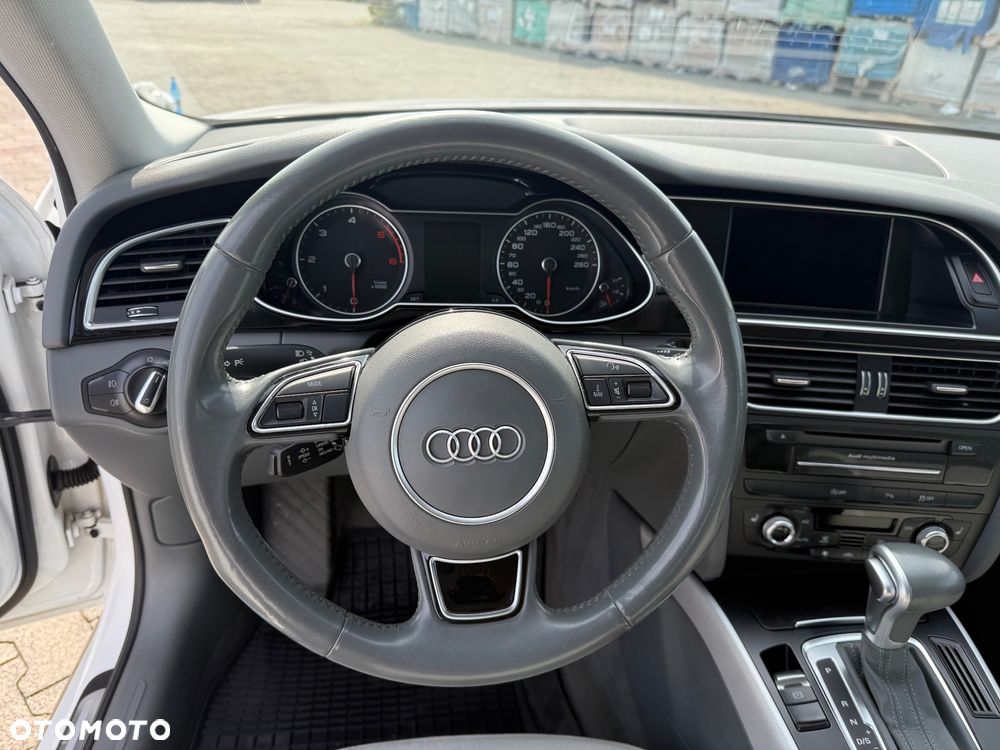 Audi A4 Avant 2.0 TDI Multitronic - 14