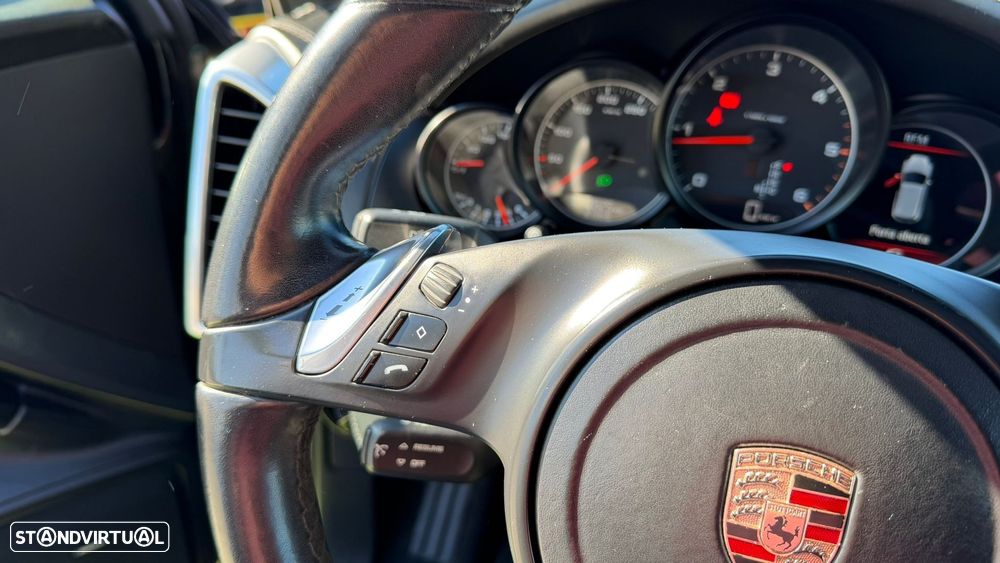 Porsche Cayenne Tiptronic - 26