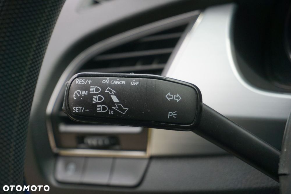 Skoda Fabia 1.0 Ambition - 11