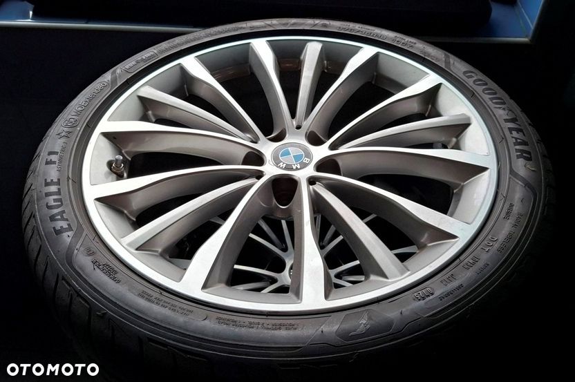 BMW Seria 5 540i GPF xDrive - 34