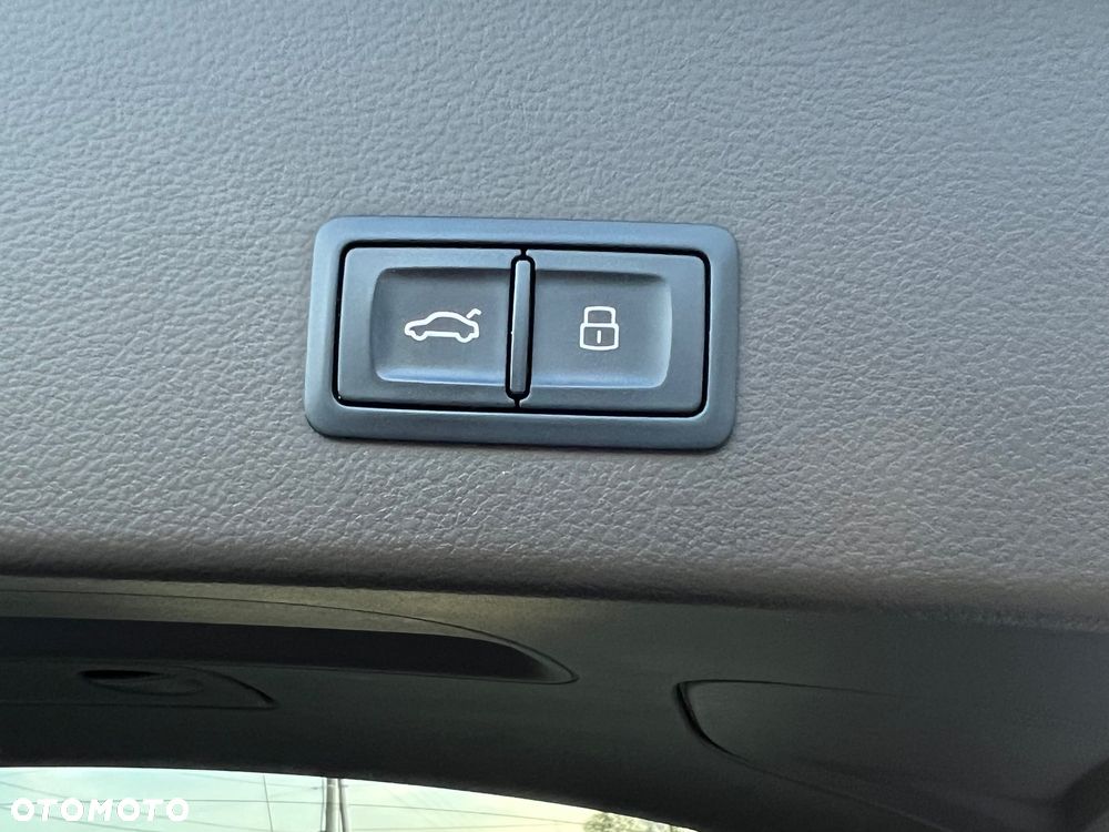 Audi A6 Avant 2.0 TDIe - 26