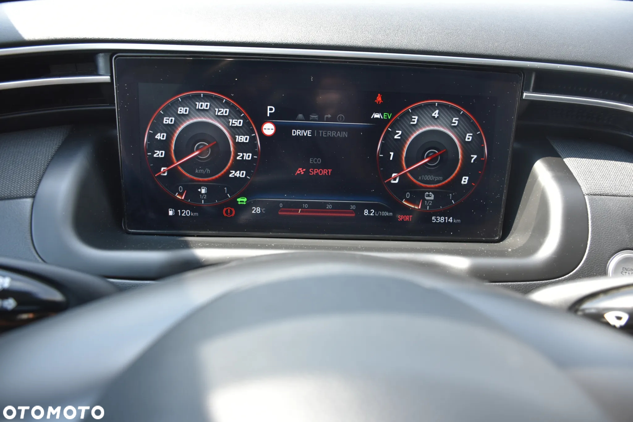 Hyundai Tucson 1.6 T-GDi HEV Executive 4WD - 28
