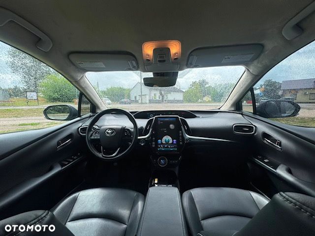 Toyota Prius - 10