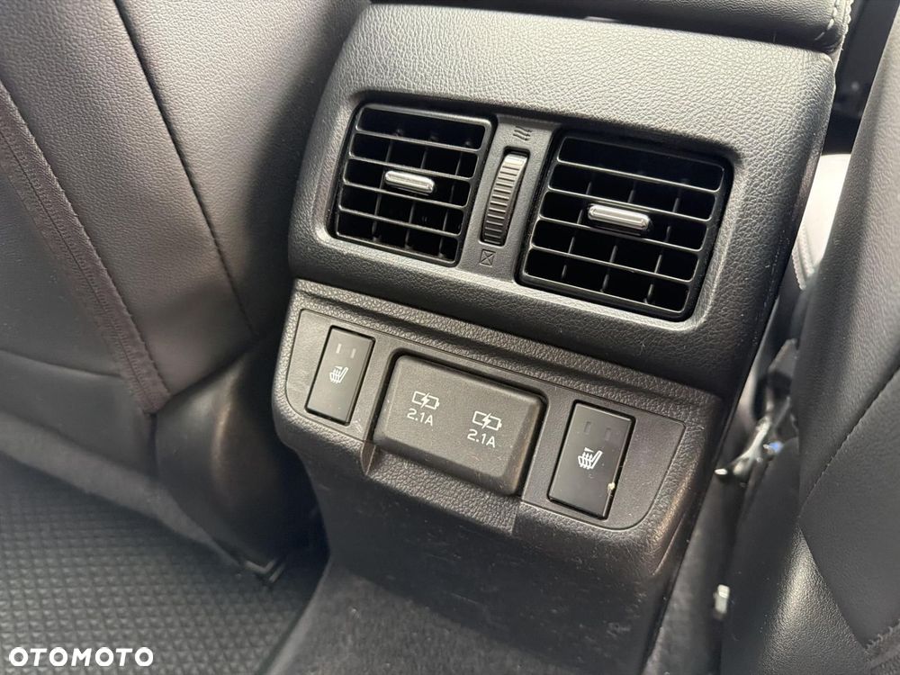 Subaru Outback - 12