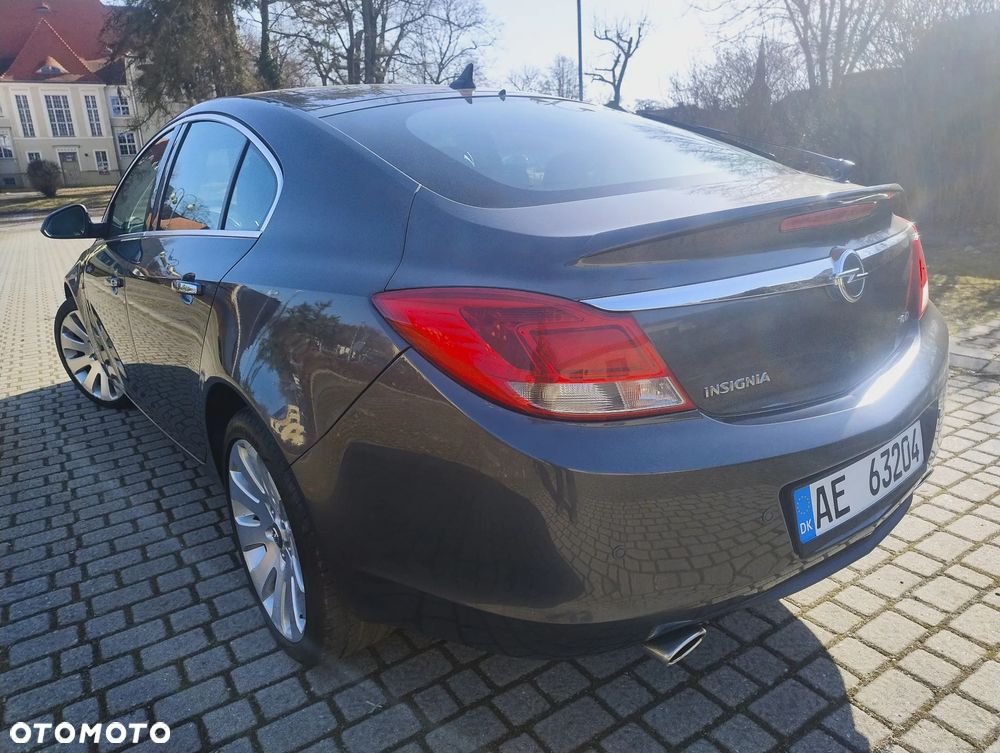 Opel Insignia 2.8 Turbo 4x4 Cosmo - 6