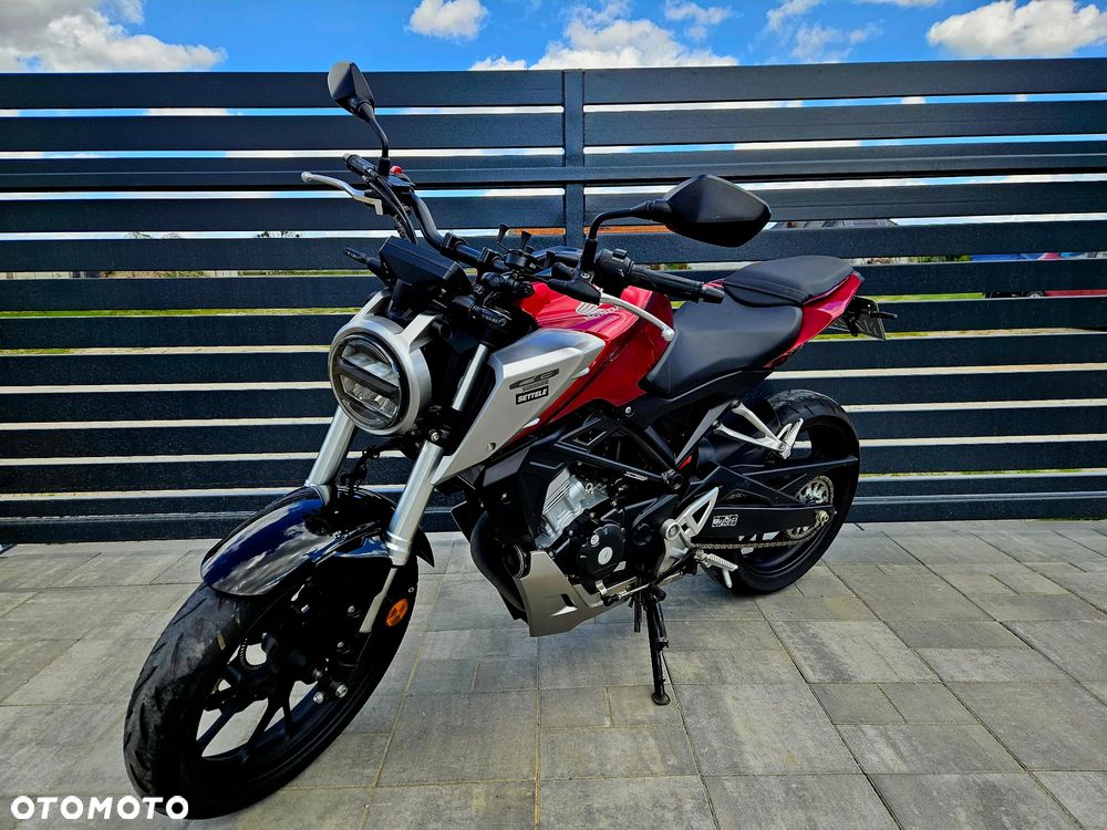 Honda CB - 4