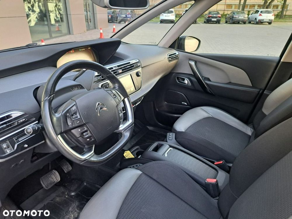 Citroën C4 Grand Picasso - 26