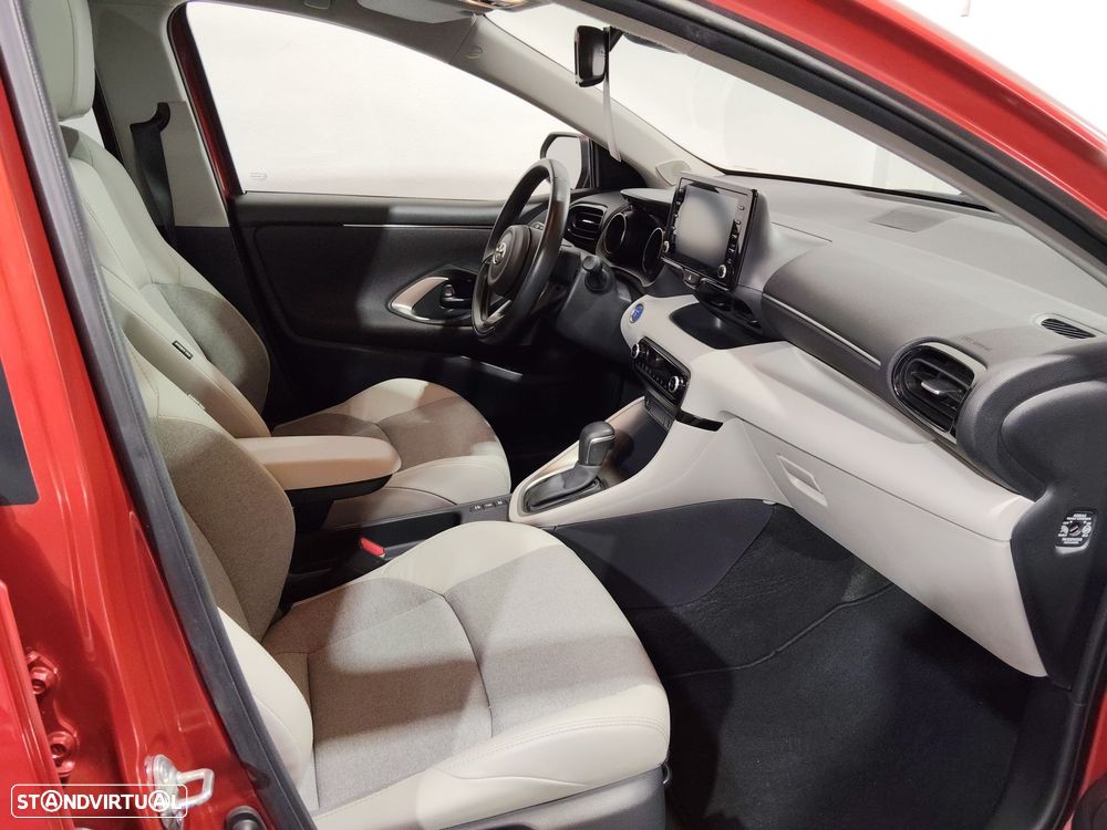 Toyota Yaris 1.5 HDF Luxury - 7