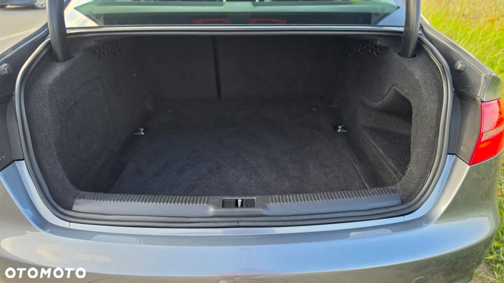 Audi A4 Limousine 2.0 TDI Quattro - 10