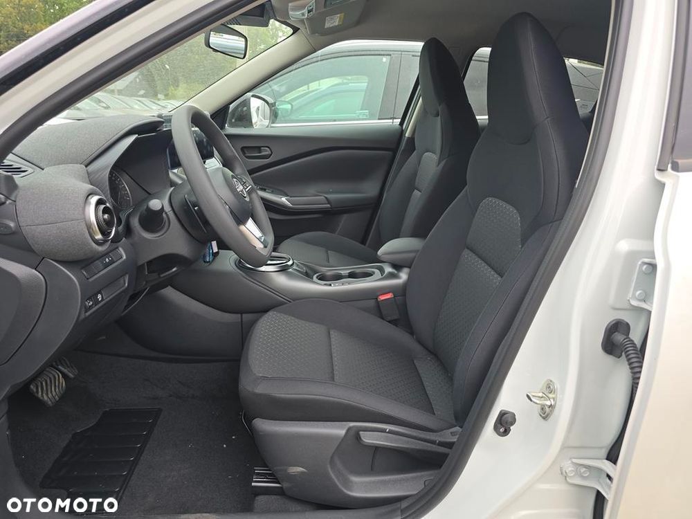 Nissan Juke 1.0 DIG-T Acenta DCT - 8