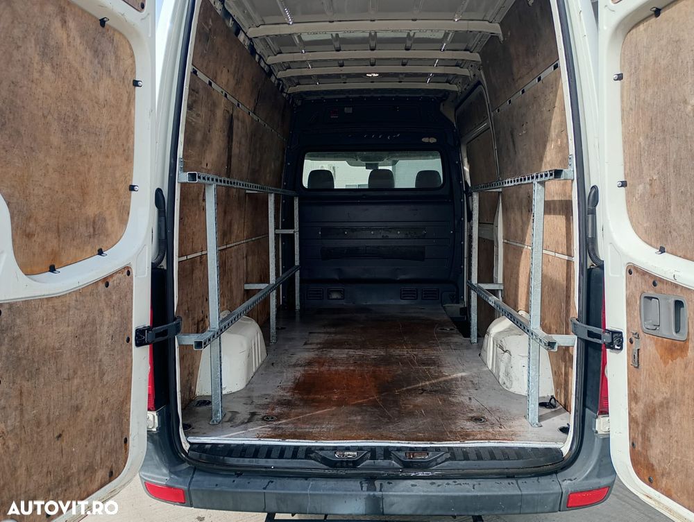 Volkswagen Crafter 2.5TDi - 13