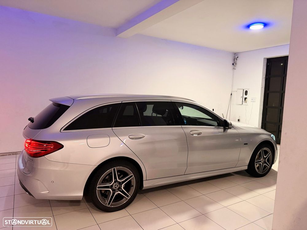 Mercedes-Benz C 300 e AMG Line - 12