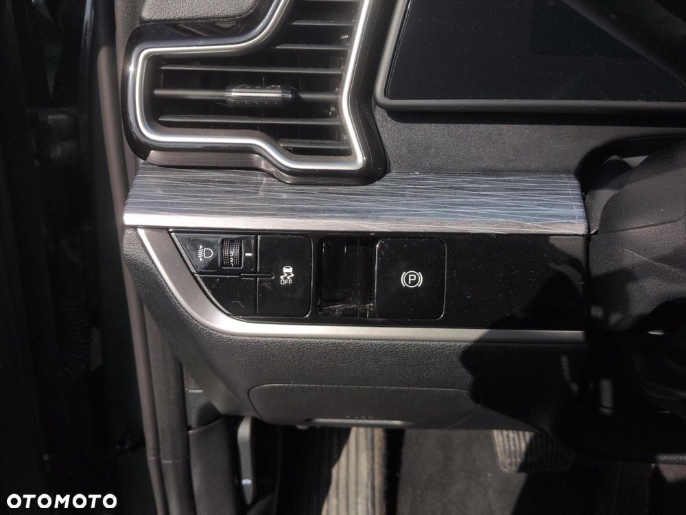 Kia Sportage 1.6 T-GDI M 2WD DCT - 17