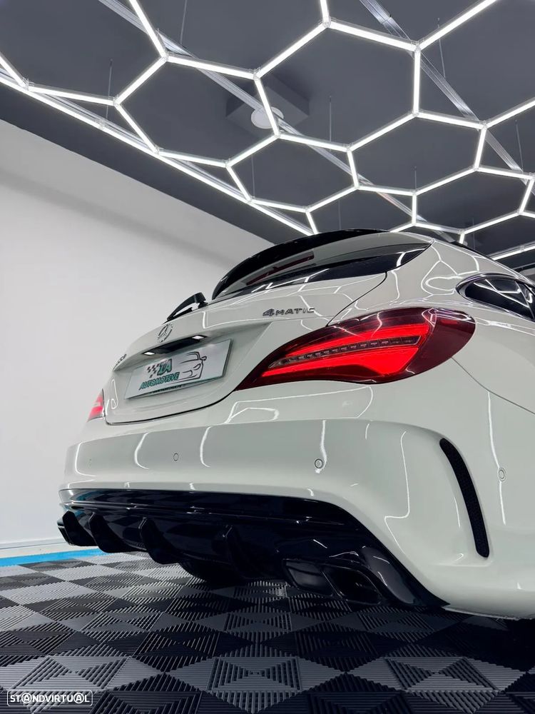 Mercedes-Benz CLA 220 Shooting Brake (CDI) d 4Matic 7G-DCT AMG Line - 10