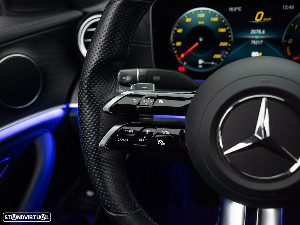 Mercedes-Benz E 300 de AMG Line - 23