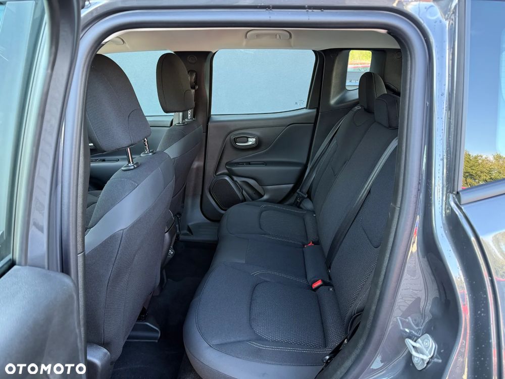 Jeep Renegade 1.5 T4 mHEV Altitude FWD S&S DCT - 9