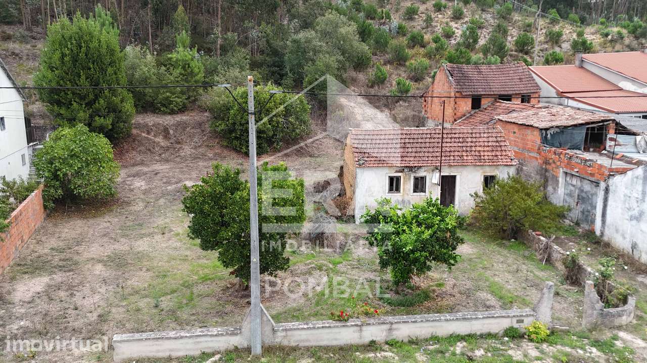 Moradia T2 para recuperar, Pombal - Grande imagem: 2/9