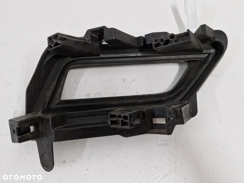 NISSAN MICRA K14 V 5 KRATKA RAMKA ATRAPA HALOGENU LEWY PRZÓD 622575FA0A - 6