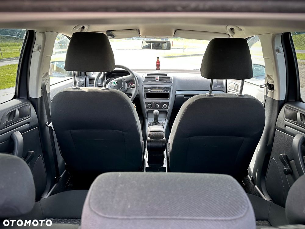 Skoda Octavia 1.6 Classic - 6