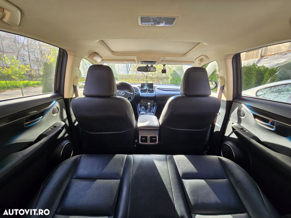 Lexus Seria NX 200t AWD Luxury - 29