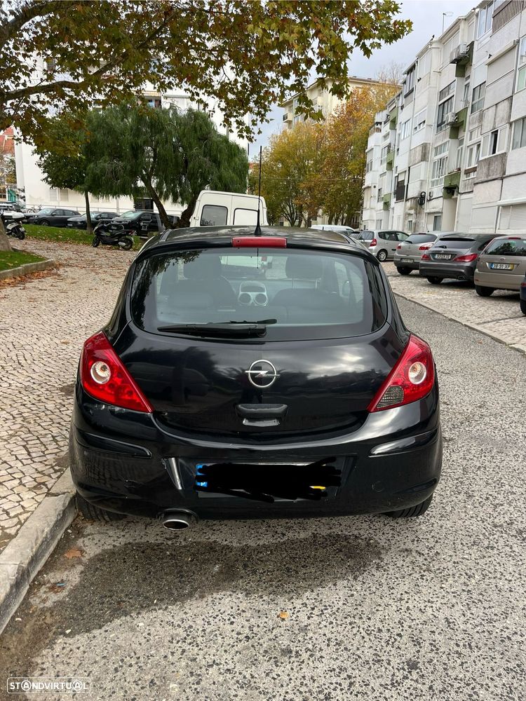 Opel Corsa 1.2 Black Edition - 2