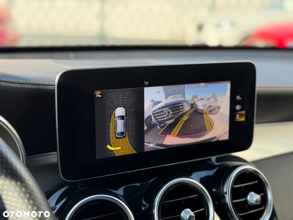 Mercedes-Benz GLC 220 d 4Matic 9G-TRONIC AMG Line Plus - 19