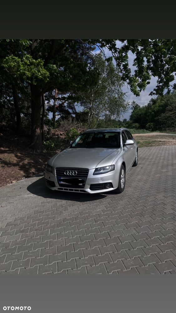 Audi A4 Avant - 1