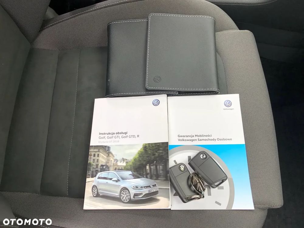 Volkswagen Golf 1.5 TSI BMT Comfortline - 39