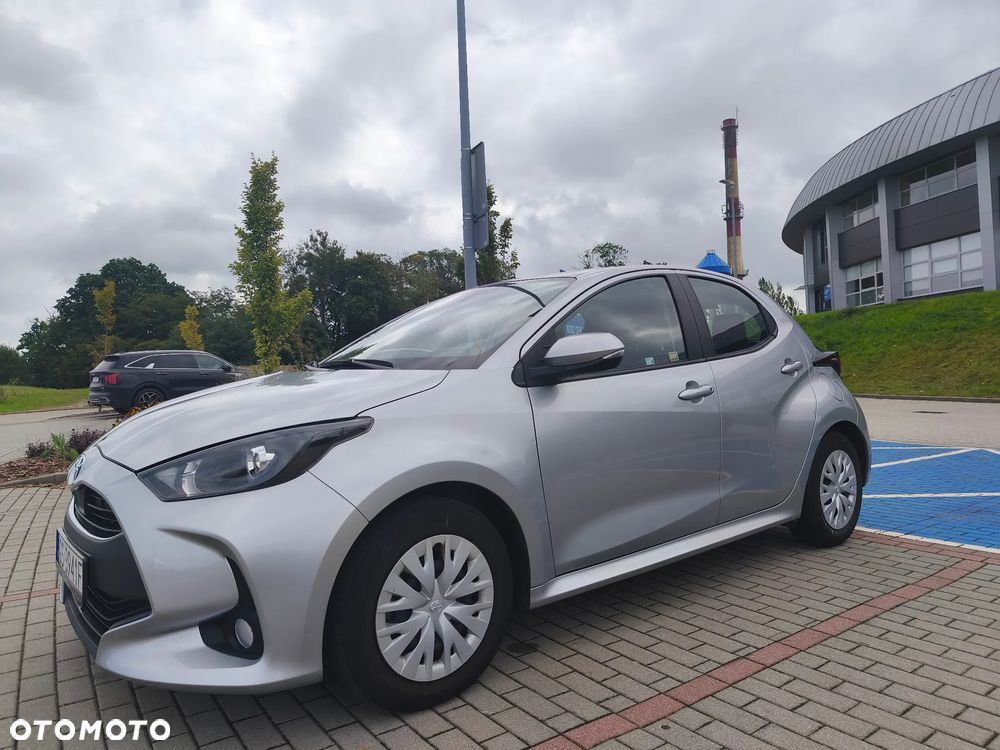Toyota Yaris 1.5 Comfort - 4